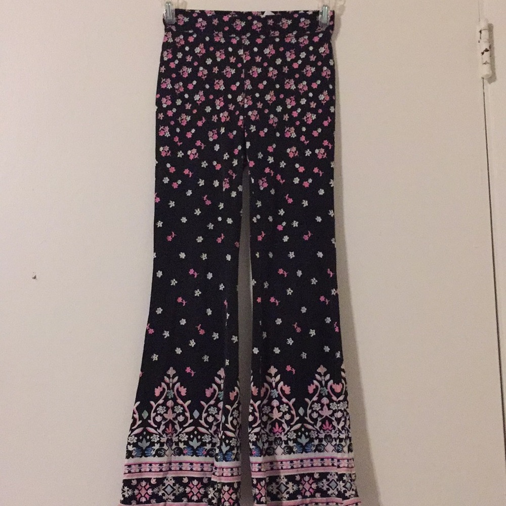 Flowy pants - Picture 2 of 2